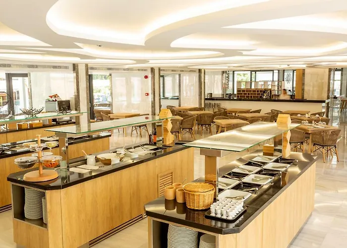 فندق Rhodos Horizon City-adults Only 4*